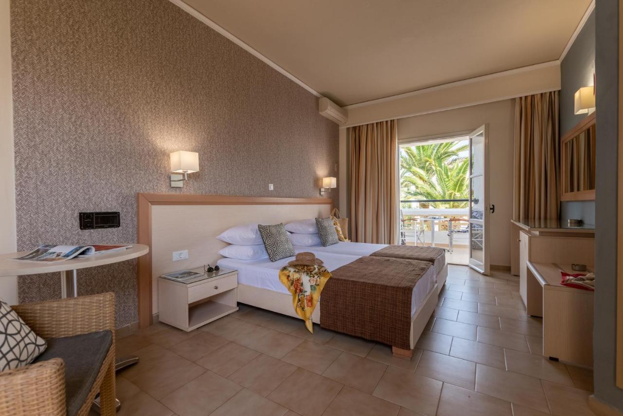 Dedalos Hotel Malia Exterior foto